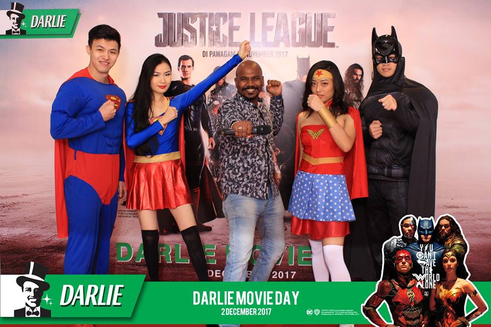 photobooth - Darlie Movie Day with Justice League Heroes